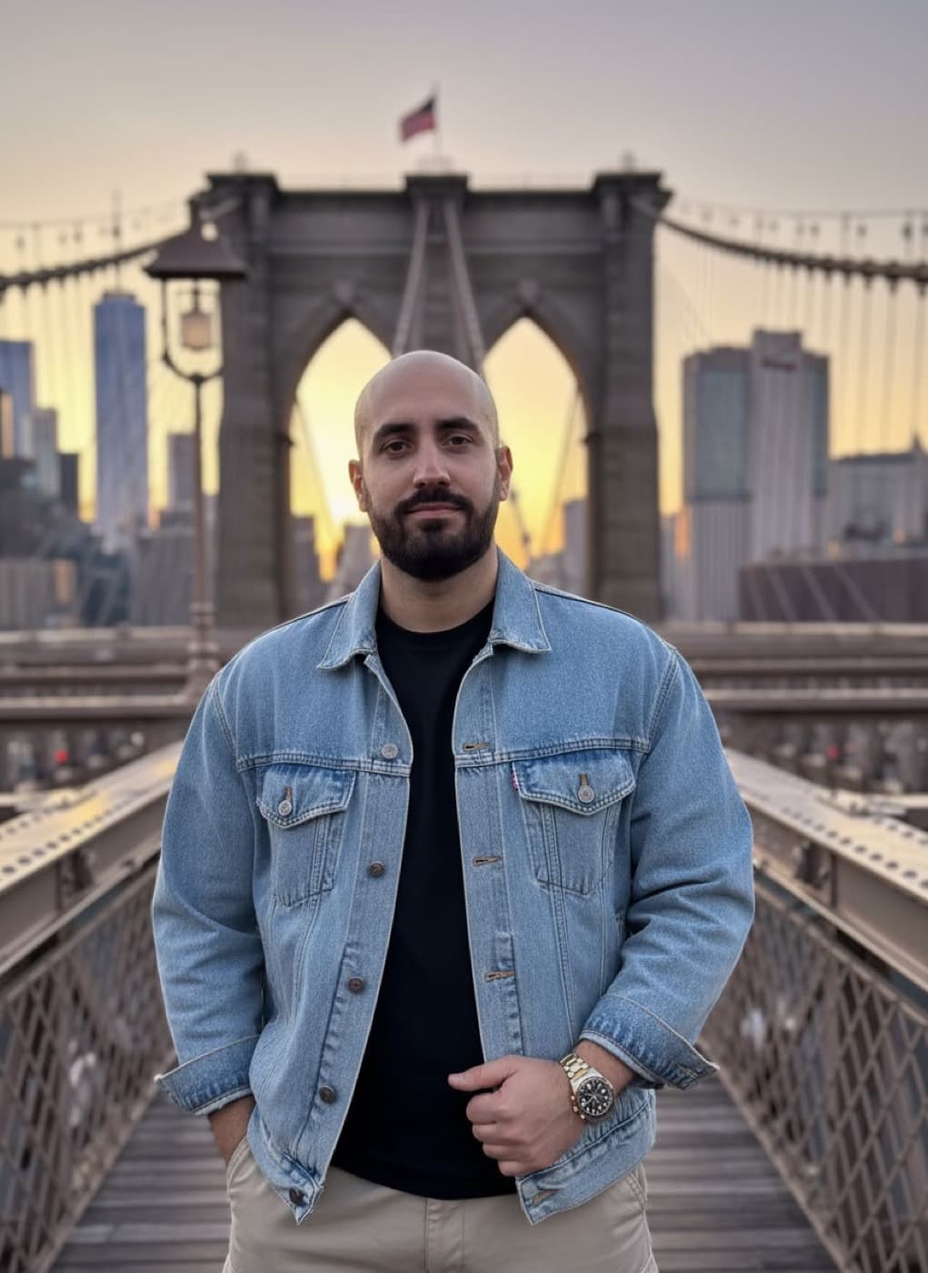 Pol, profesor de salsa cubana y bachata de NEXUS VNG
